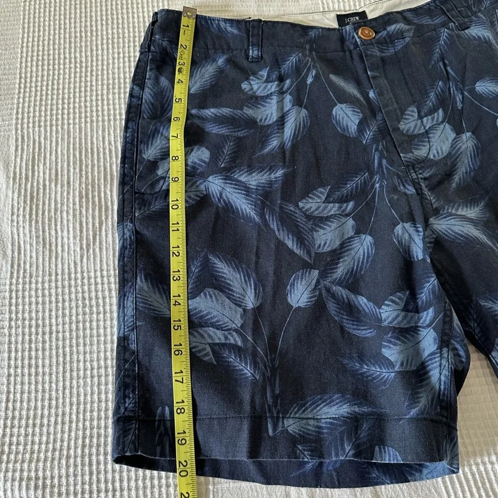 NWT J. Crew Linen Cotton Shorts Mens Navy Blue Floral Hawaiian Casual, Sz 38